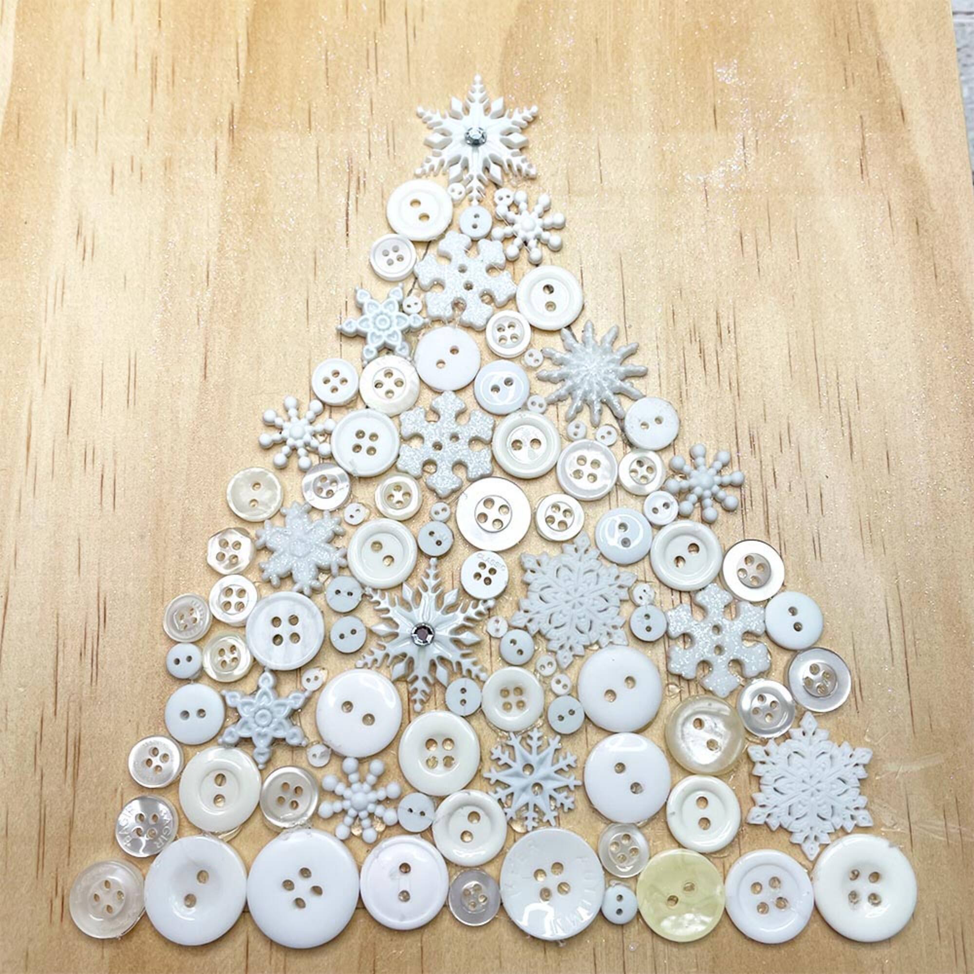 Dress It Up Glitter Snowflakes Winter Holiday Buttons